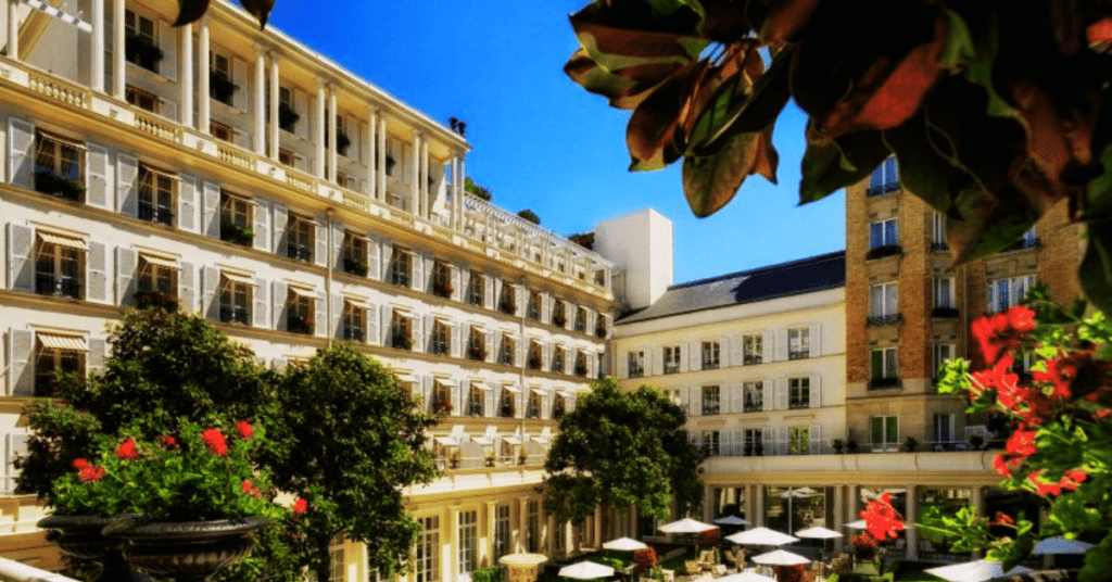Luxurious Hotels