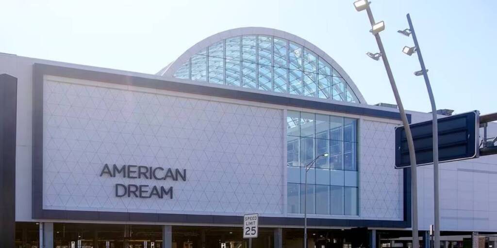American Dream Mall in New Jersey Swiftly Reopens After Bomb Threat Clearance