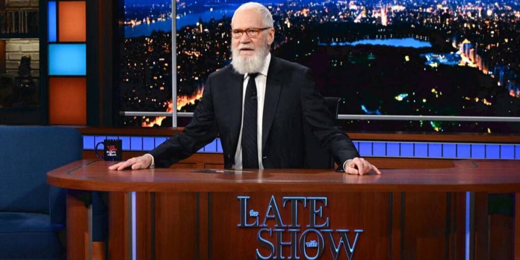 David-Letterman-Makes-Triumphant-Return-to-The-Late-Show-After-8-Year-Hiatus