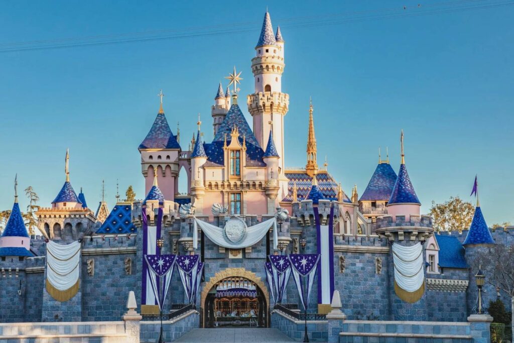 Disneyland Welcomes Back the 3-Day SoCal