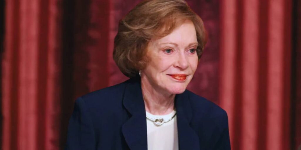 Rosalynn Carter, Esteemed Advocate for Mental Health and Humanitarian Causes, Passes Away at 96 in Plains, Georgia